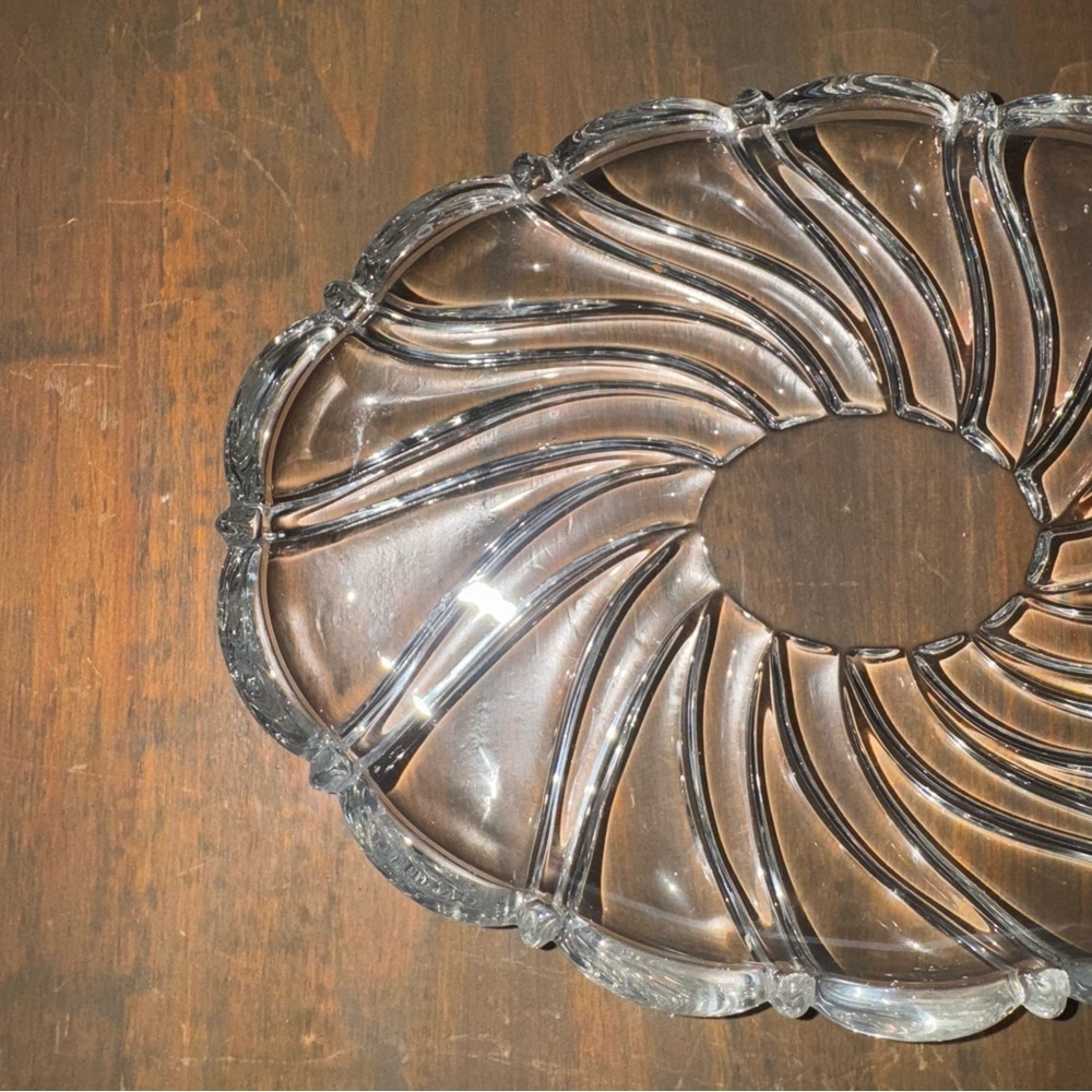 9 1/4" Mikasa Peppermint Swirl Dish ~ Oval Candy Trinket Sweet Meat Clear Tray - Picture 3 of 9